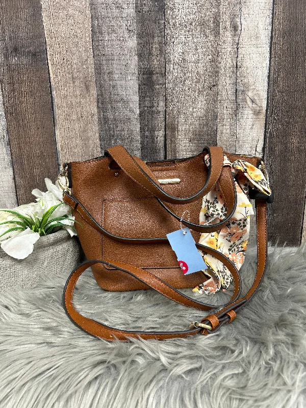 Crossbody By Steve Madden, Size: Medium